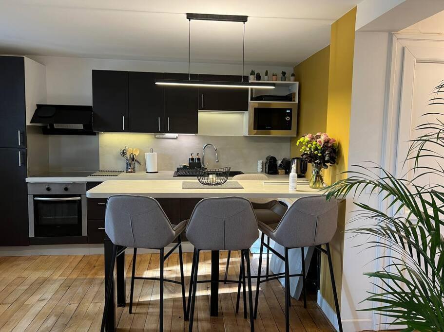 Apartmán L'Eskale / Gare De Tours Exteriér fotografie